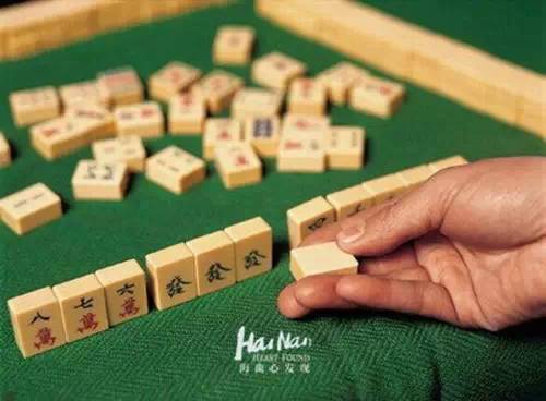 黑料！海南手机麻将助赢神器(怎么打容易赢)