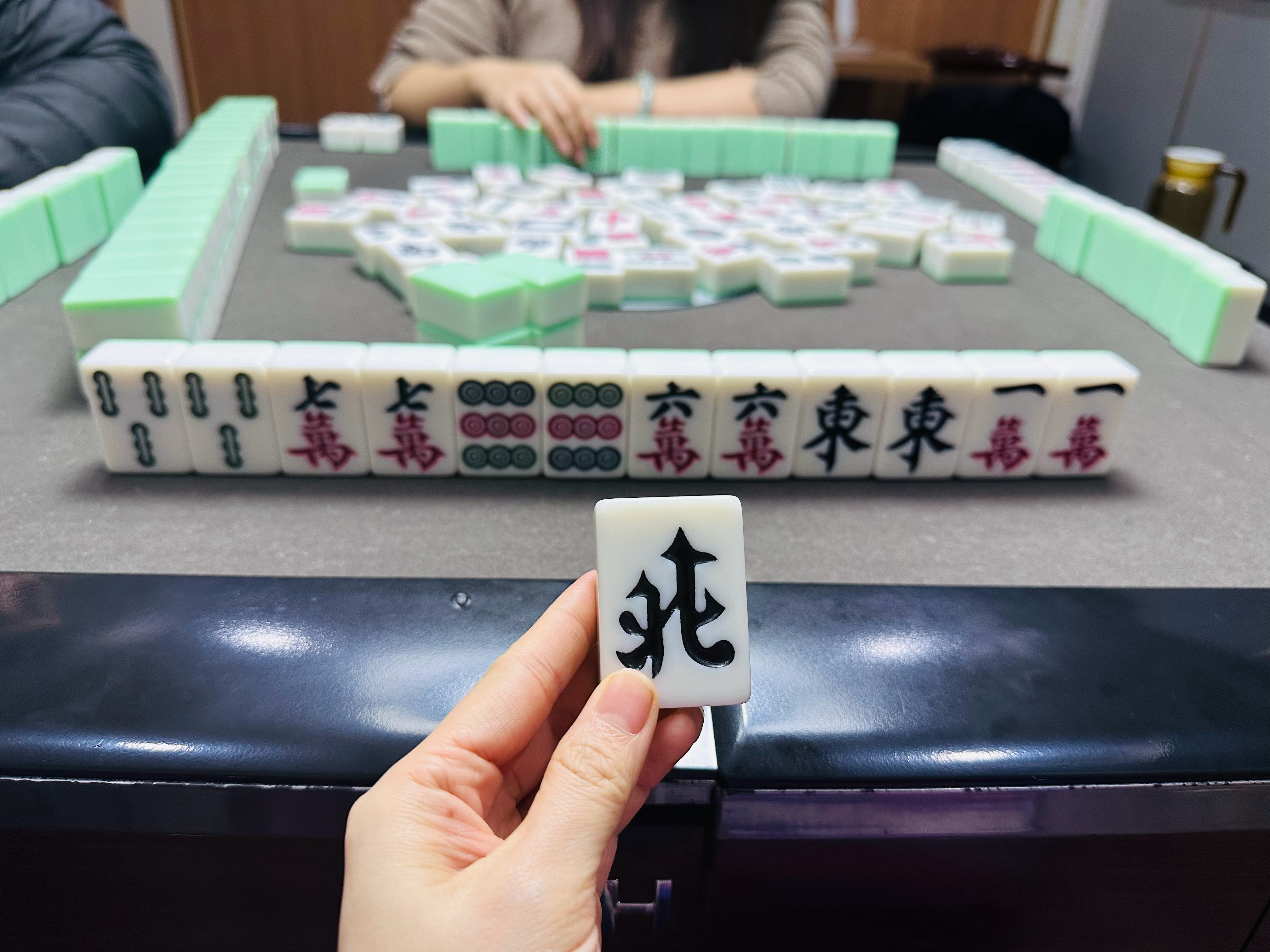 分享实测“17好友麻将有挂吗”玩家翻本必备神器
