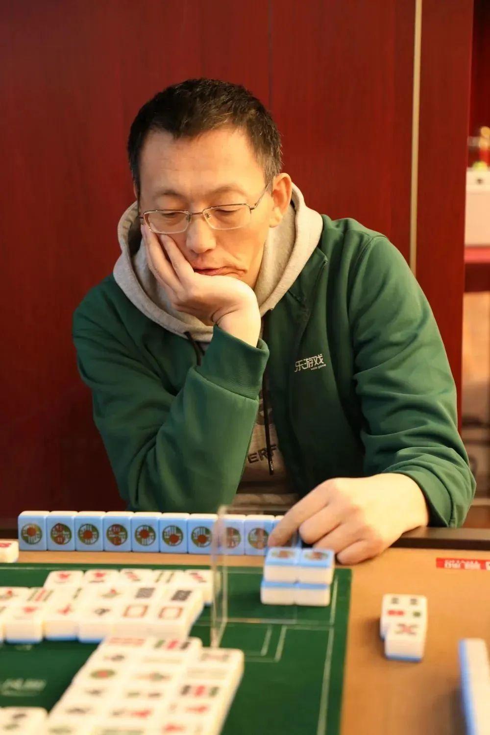 「热点资讯」微乐天津麻将怎么发现有人开挂!其实确实有挂