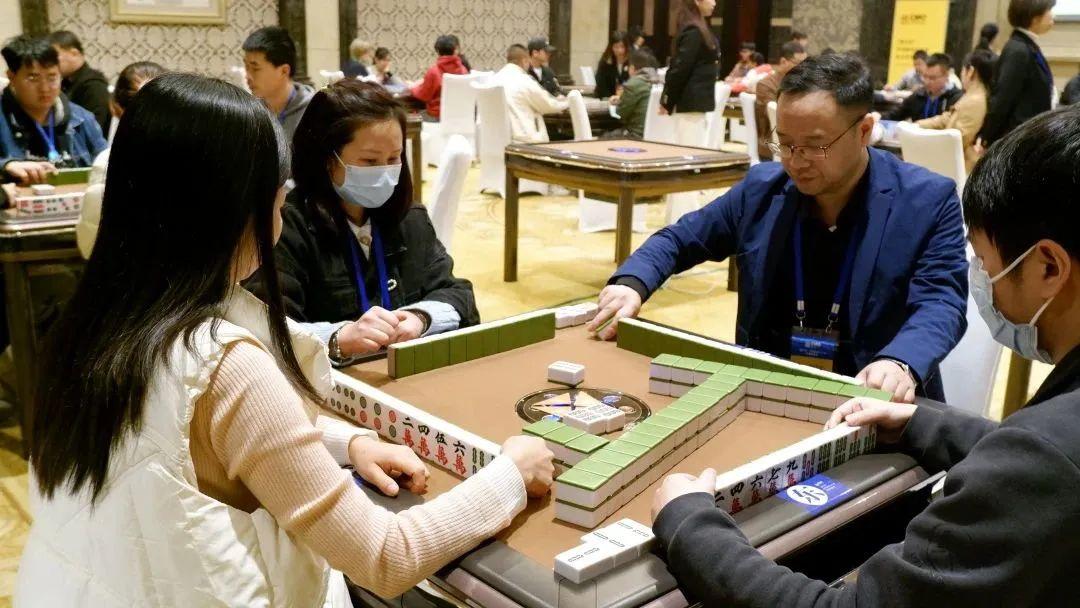 给玩家盘点十款！微乐河南麻将怎么让系统发好牌(原来真的有挂)