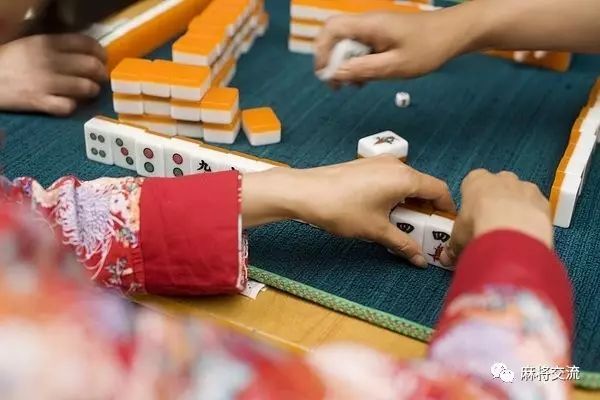 厉害了！胡乐麻将确实有挂的(怎么提高赢牌率)