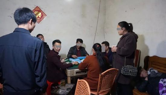 玩家必备教程！中至赣州麻将输赢规律(自建房怎么赢)