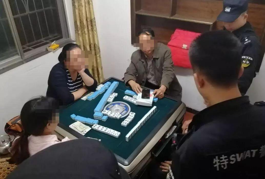 南捉鸡麻将挂（捉鸡麻将的玩法）