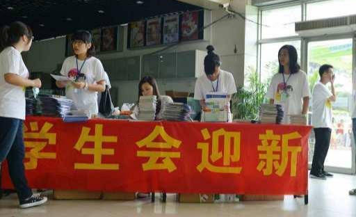 详细说明“雀神广东麻将到底有没有挂软!其实确实有挂