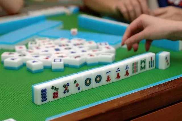 我来教大家！九九万州麻将其实是有挂的(要怎么样拿到好牌)