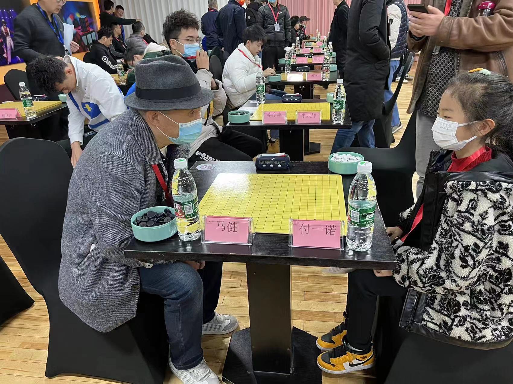 重磅通报“小闲川南棋牌到底有挂吗”原来真可以装挂-知乎