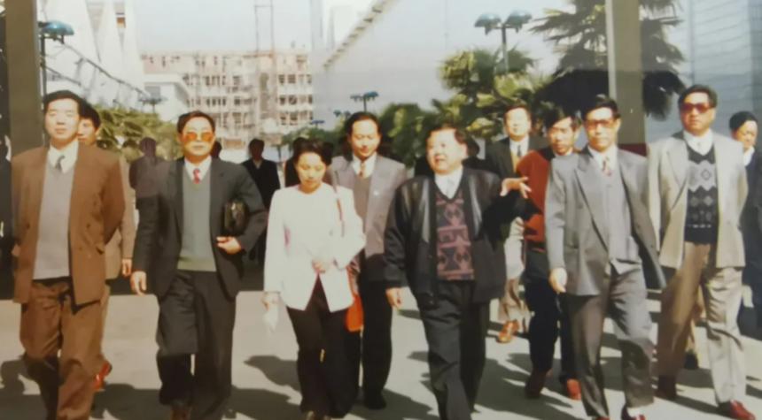 玩家必备攻略“微视助手-哔哩哔哩 