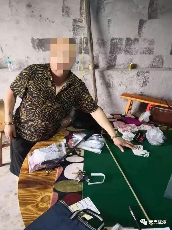 一分钟揭秘！中至鹰潭麻将有没有猫腻(怎么能赢发牌规律)