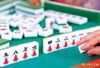 玩家必看科普！上楚湖北麻将确实真的有挂(怎么提高胡牌率)