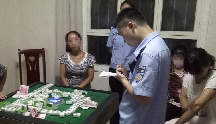 终于懂了！八仙麻将确实有挂的(助手神器外辅工具)