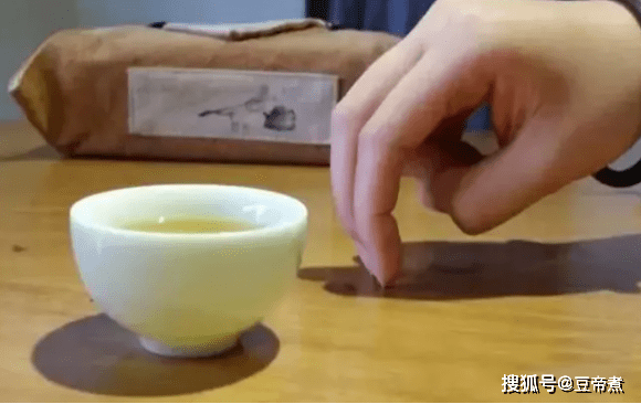3分钟教你科普“款如何猜出杯碗里的点数—详细解说+新浪科技