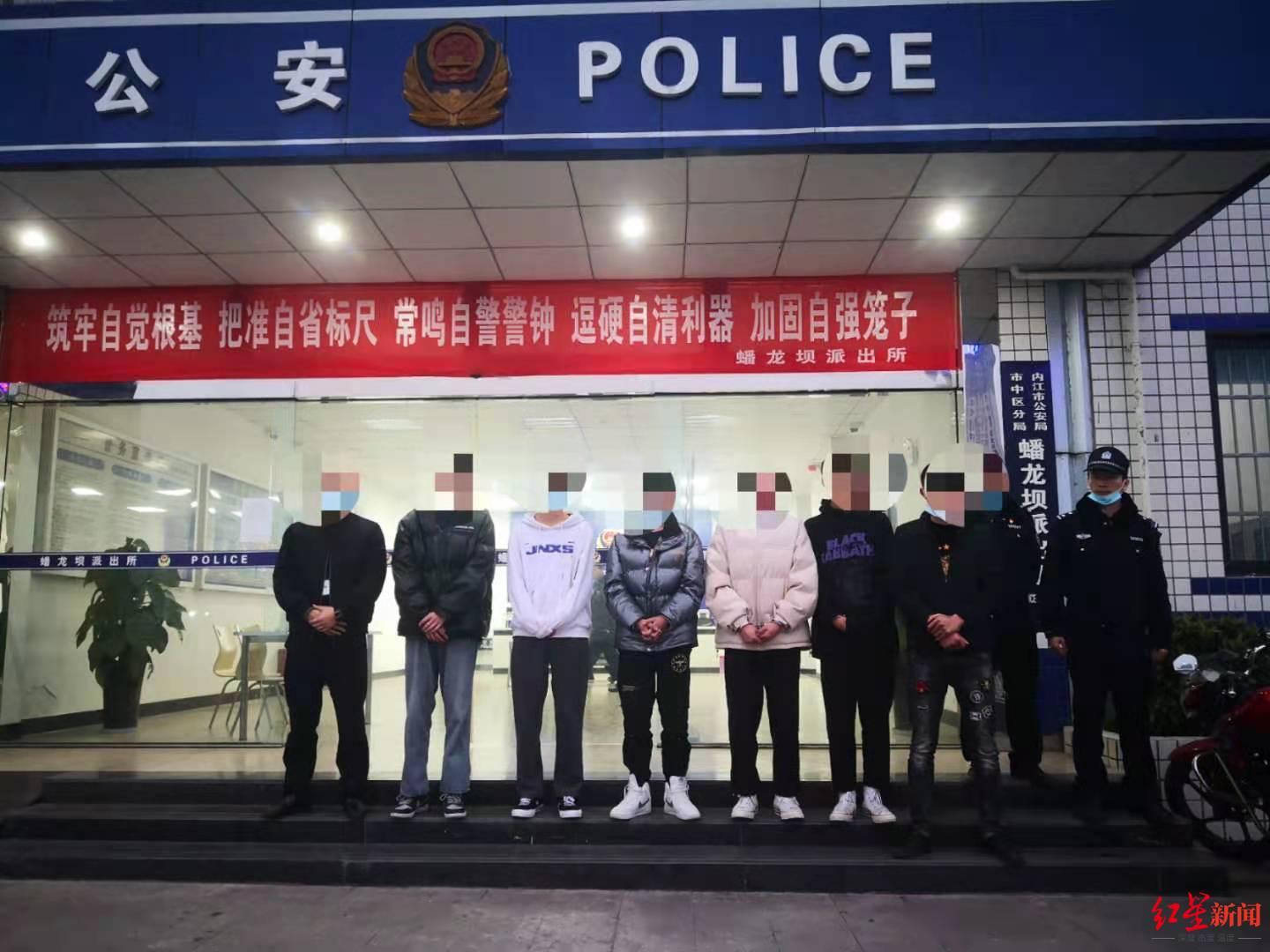玩家必备教程普通扑克牌4张对子出老千技巧教学视频“推荐1个购买渠道