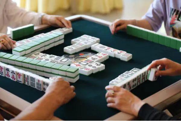 3分钟教你科普“打麻将可以起手拿到好牌吗—详细解说+新浪科技