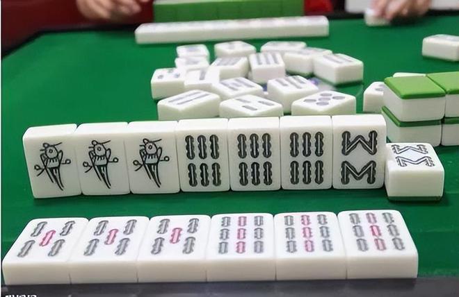 关于隆隆约牌吧麻将挂的信息