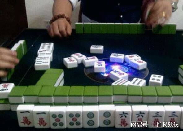 玩家必备教程四口麻将机作弊器需要多少钱“推荐4个购买渠道