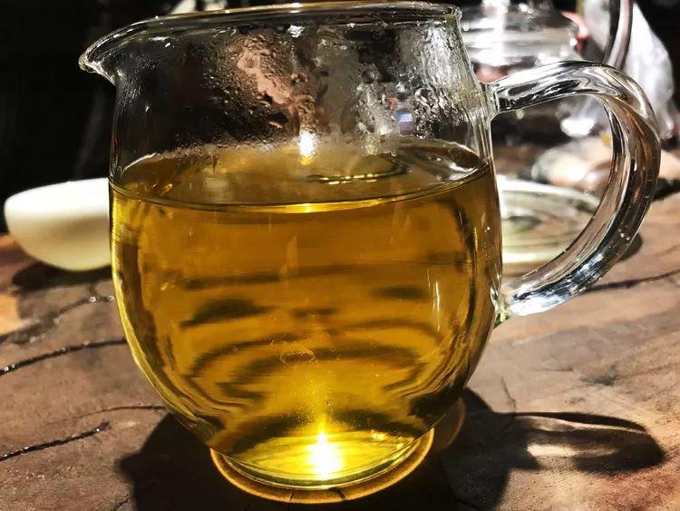 茶馆挂联（茶馆挂的字有哪些）