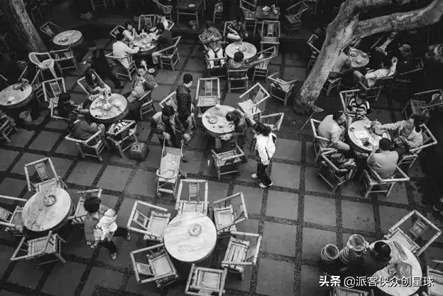 荆州晃晃麻将可以开挂（荆州晃晃麻将手机版怎么登不上）
