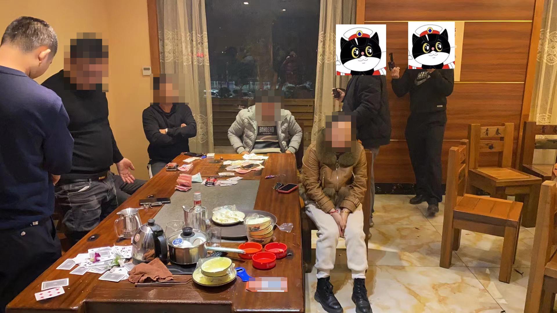 3分钟教你科普“扑克三公怎么能赢?—详细解说+新浪科技