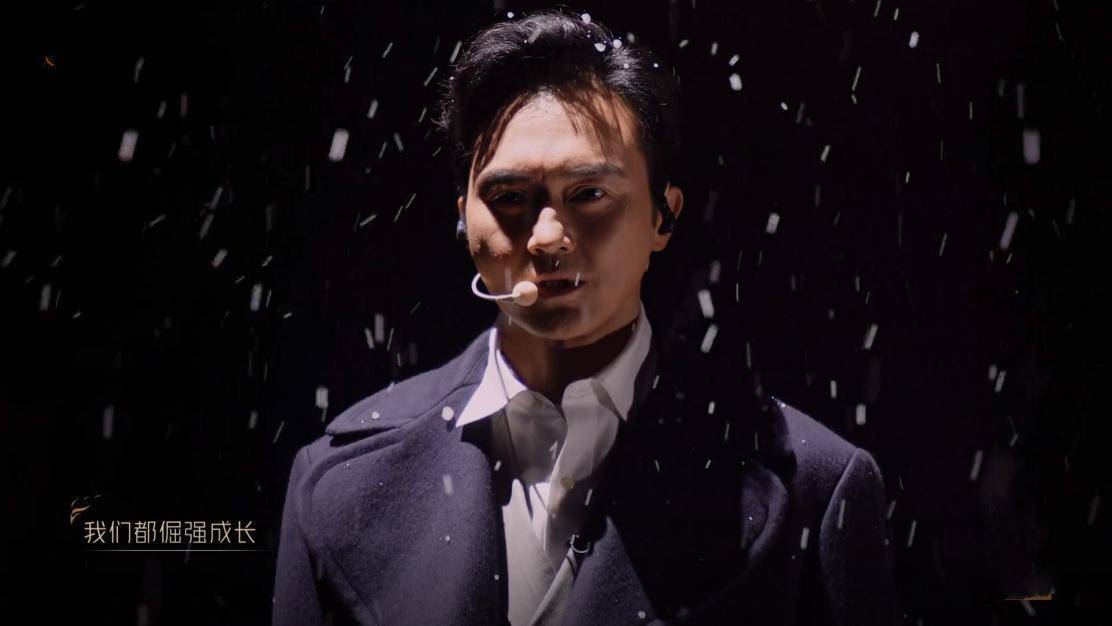 张智霖组三公第一挂照片被吓到（张智霖公演）